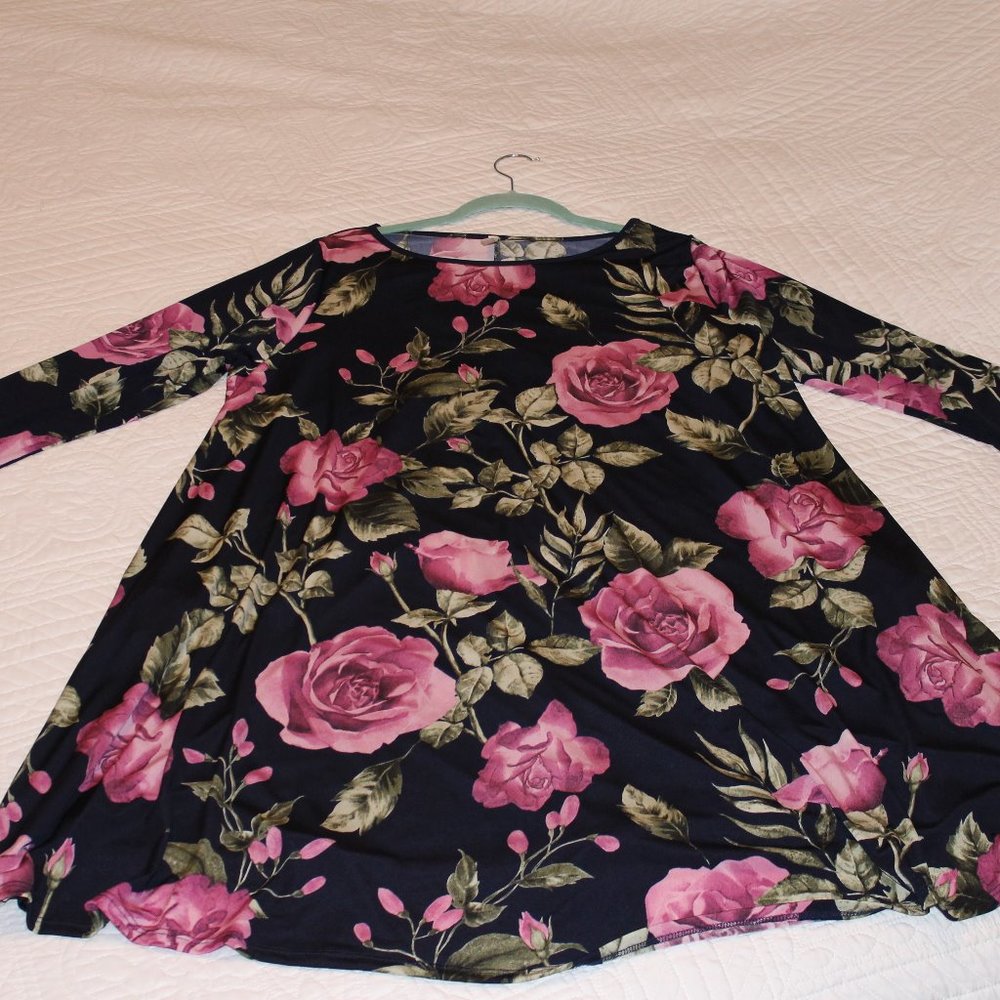 Boutique Flower Dress!!